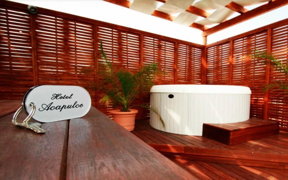 Hotel Acapulco Viserbella di Rimini Buitenkant foto
