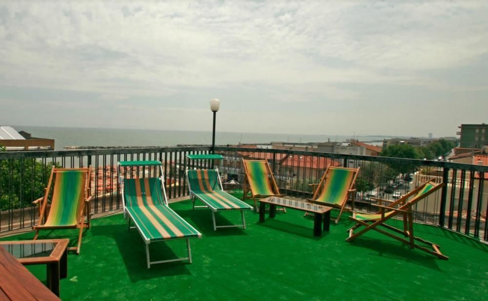 Hotel Acapulco Viserbella di Rimini Buitenkant foto